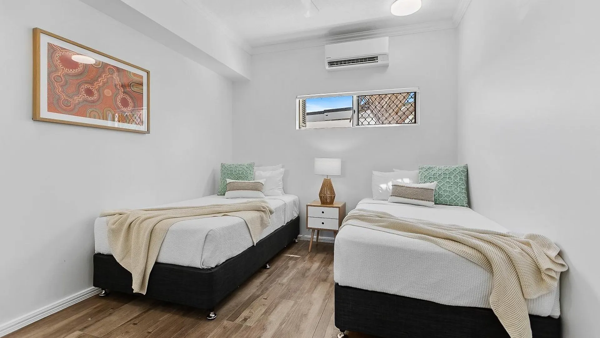 Apartment Cozy 3-Bedroom Oasis With Pool Access In Cairns